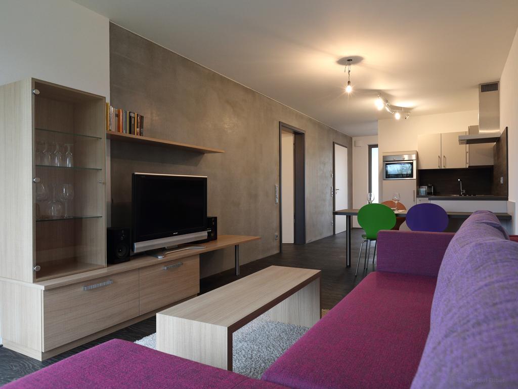Hewen Apartments Енген Стая снимка