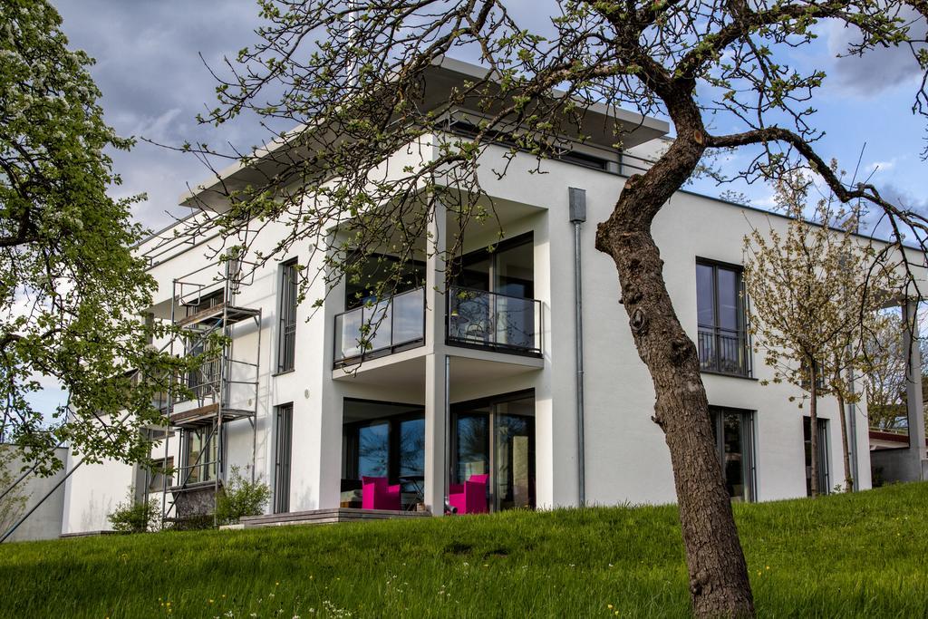 Hewen Apartments Енген Екстериор снимка